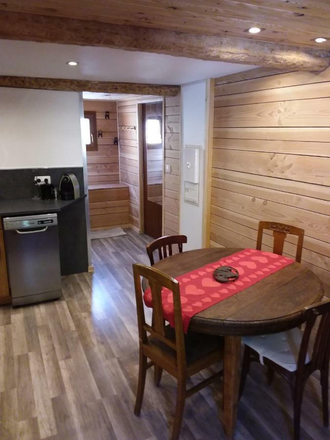 Le Woody Apartment Saint-Etienne-de-Tinee Bagian luar foto