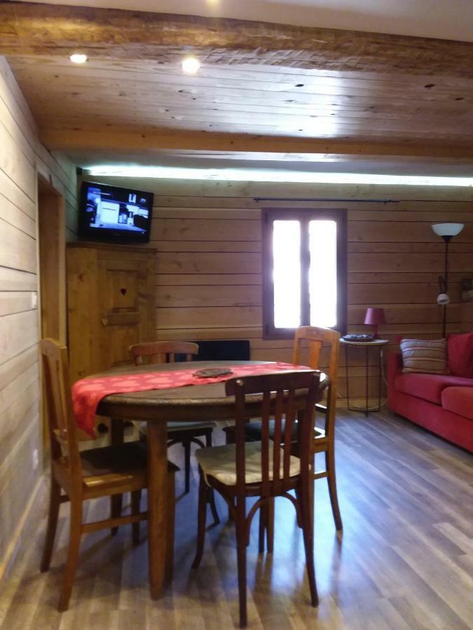 Le Woody Apartment Saint-Etienne-de-Tinee Bagian luar foto